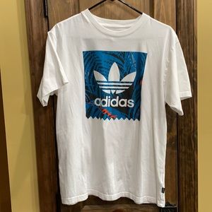 ADIDAS men’s medium t-shirt